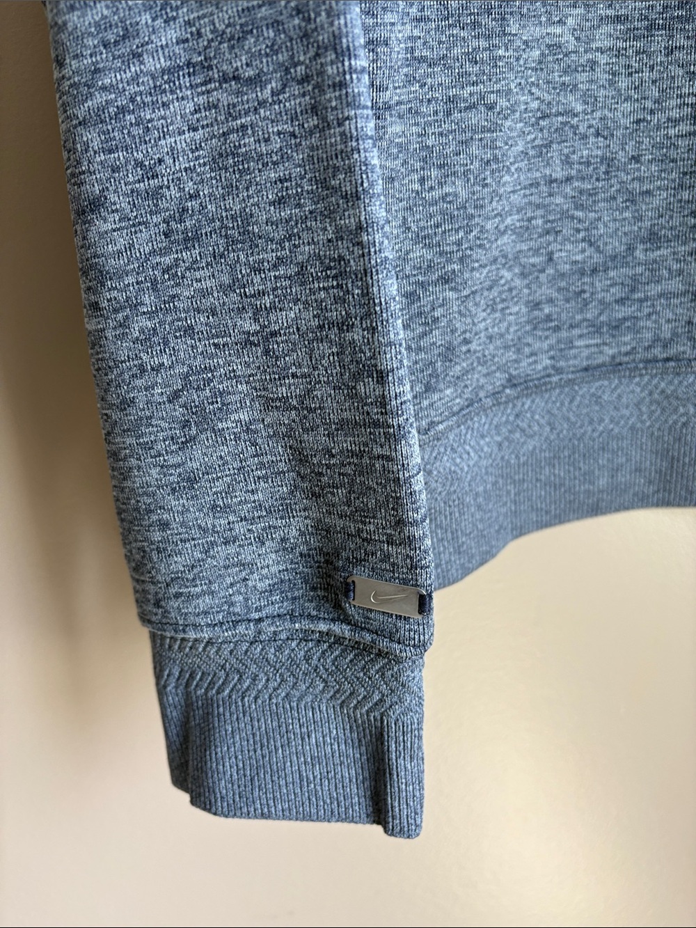 Nike Men's UCONN Quarter-Zip Hoodie with Huskies Emblem - Picture 5 of 5